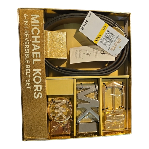 Michael Kors 6-IN-1 Reversible Belt Set - Picture 3 of 4